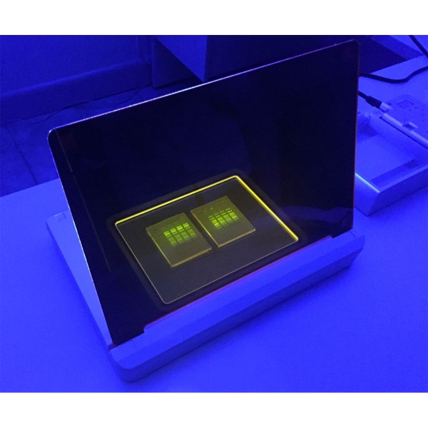 SmartBlue blue light, in use
